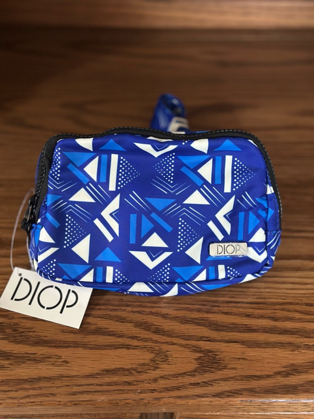 DIOP Waist Belt Bag Geometric Light/Dark Blue White Fanny Pack NWT 9x5x2 Unisex